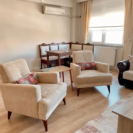 Blue House 61 Apartment